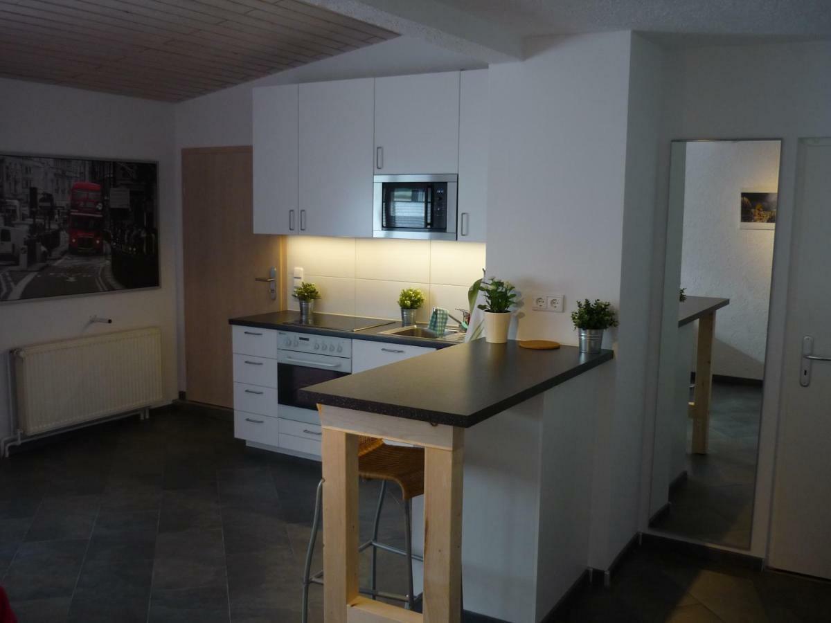 Appartamento Wohnen Im Ehemaligen Kaminstudio Mit Klimaanlage Wittenberg Esterno foto